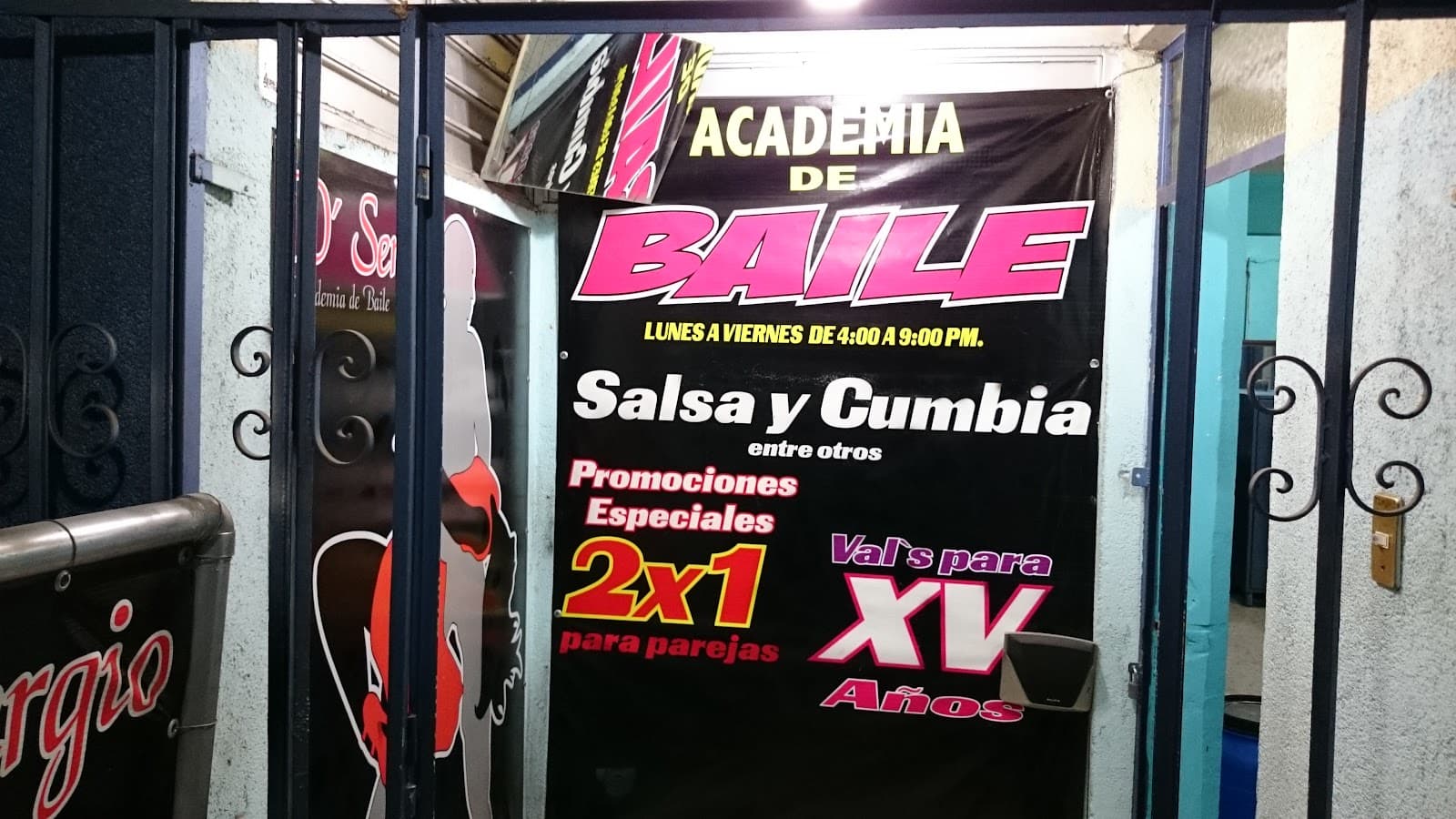 D* Sergio Academia de Baile El Molinito(Cumbia y Salsa). Méx.