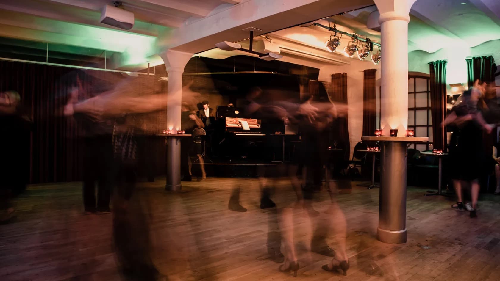 Trave Tango Milonga Übungsabend. Lübeck