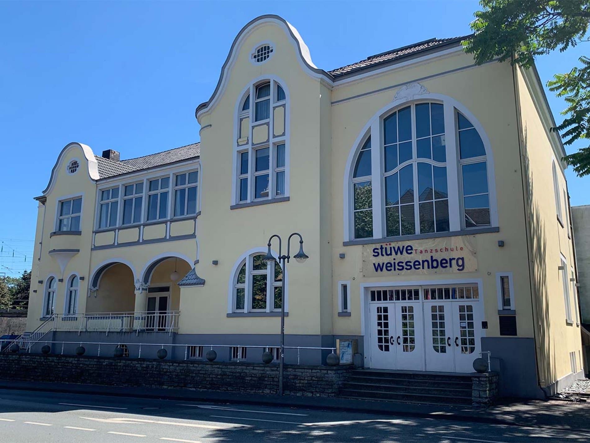 Tanzschule Stüwe-Weissenberg. Paderborn