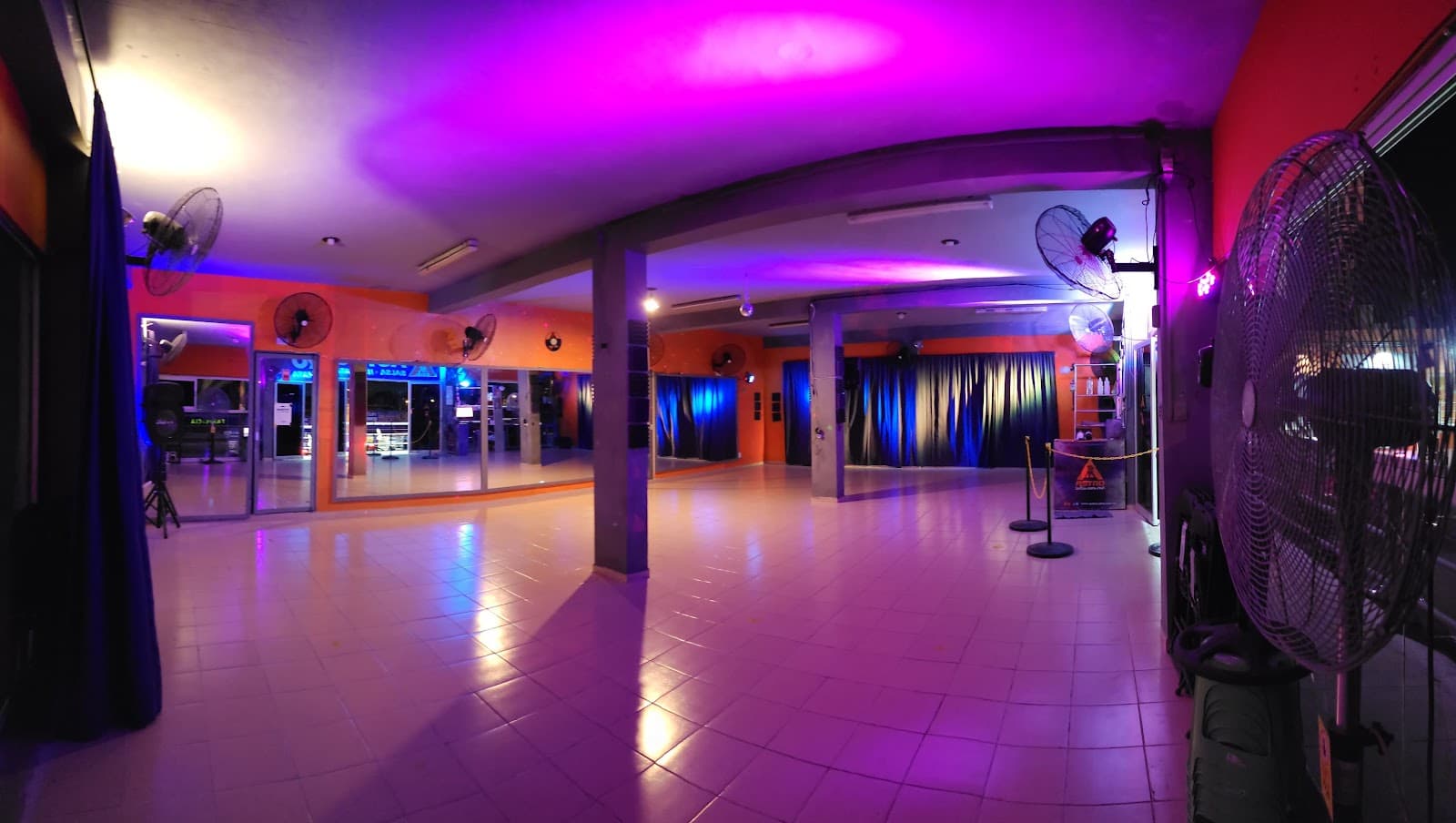 ASTRO / Salsa / Bachata / Sociales / Clases. Mérida