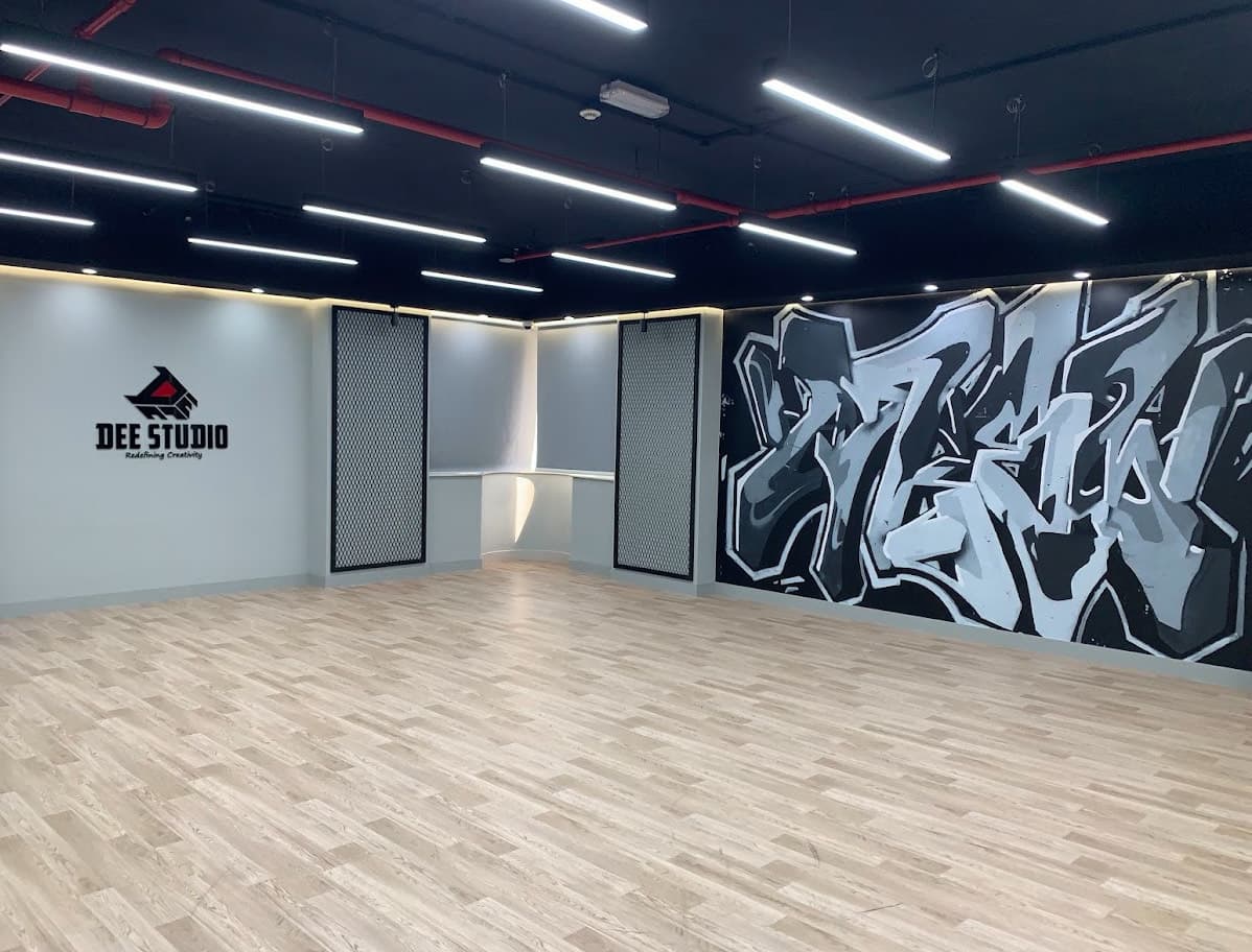 Dee studio. Abu Dhabi, ABU DHABI EMIRATE