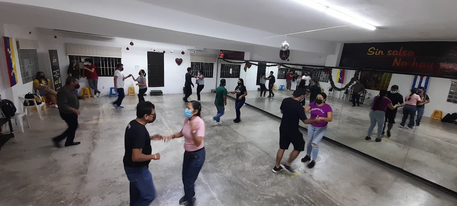 Salsa Lovers. Hialeah, FLORIDA
