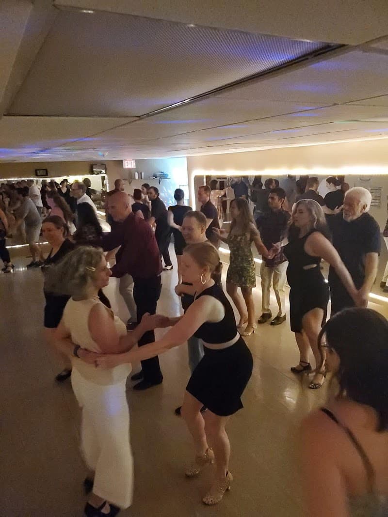 Salsa in the Suburbs. Media, PA
